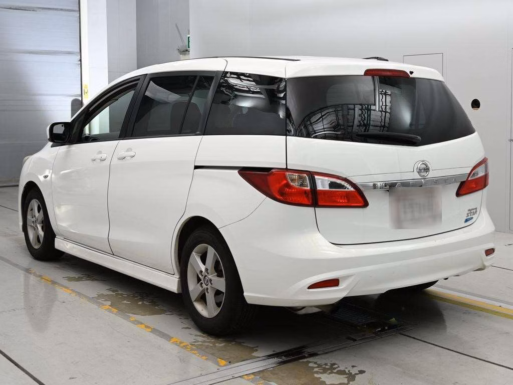 NISSAN LAFESTA