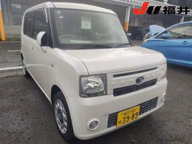 DAIHATSU MOVE CONTE