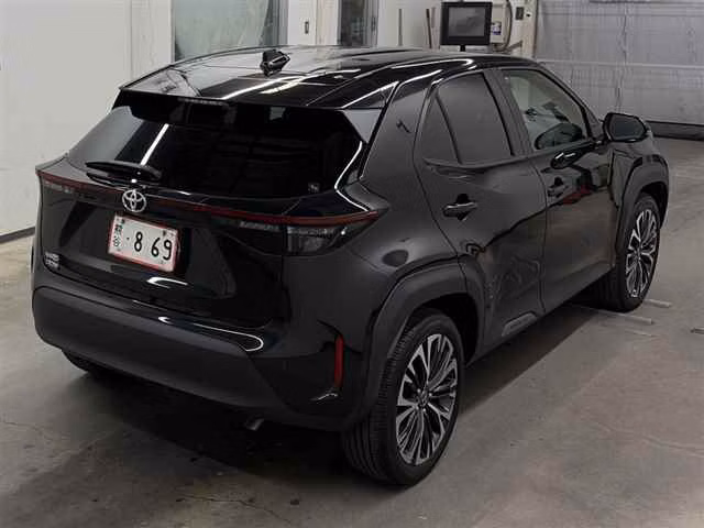 TOYOTA YARIS CROSS