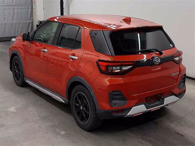 DAIHATSU ROCKY