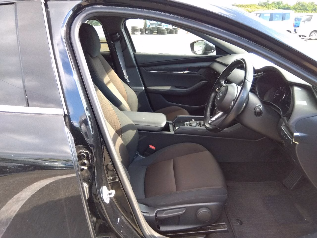 MAZDA MAZDA3