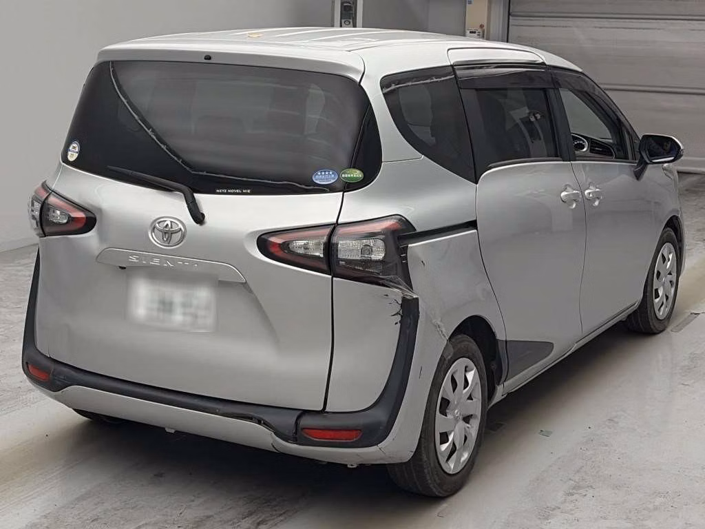 TOYOTA SIENTA