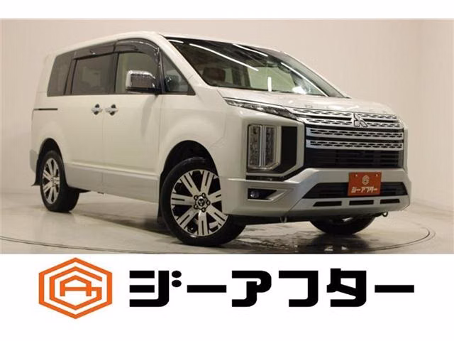 MITSUBISHI DELICA D:5