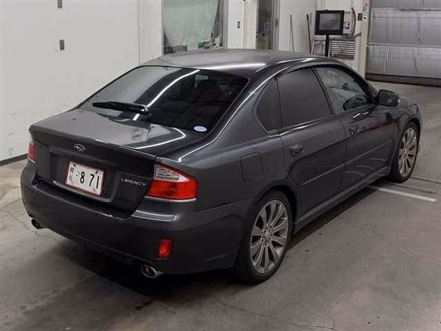 SUBARU LEGACY B4