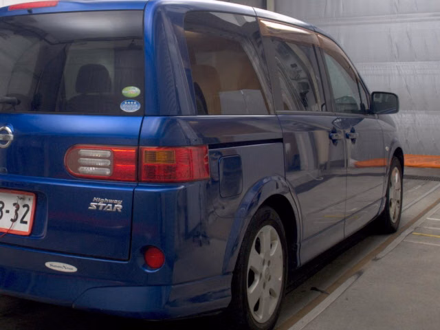 NISSAN LAFESTA