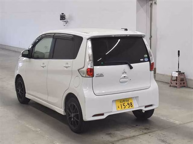 MITSUBISHI EK CUSTOM
