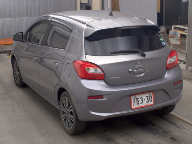 MITSUBISHI MIRAGE