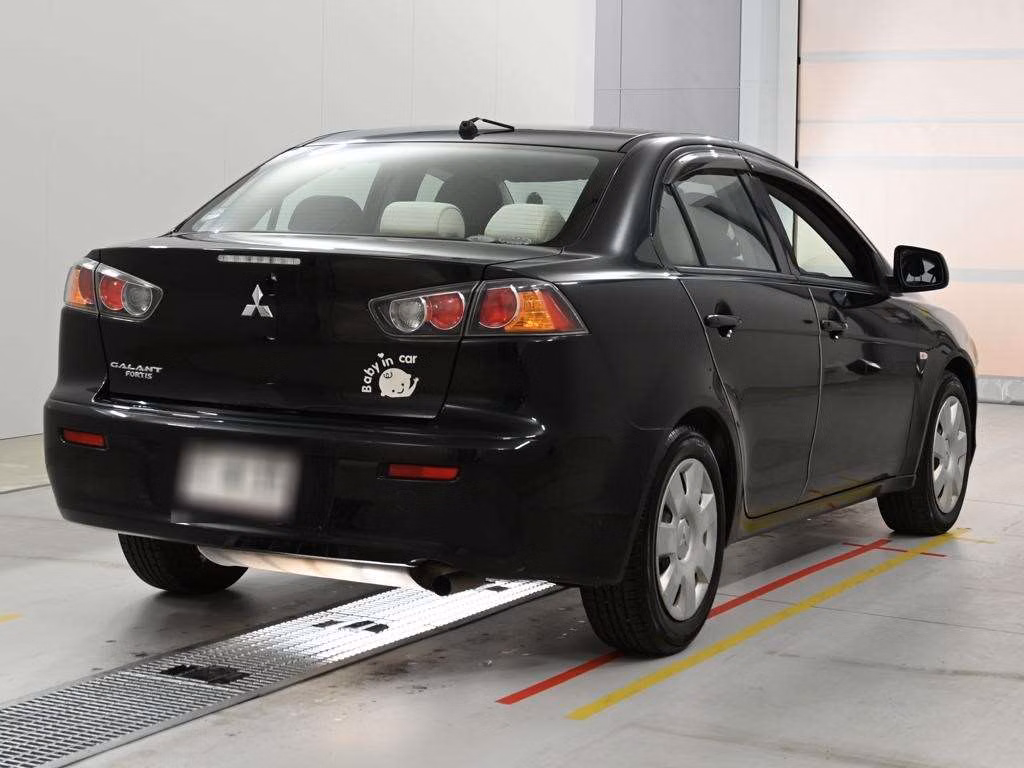 MITSUBISHI GALANT FORTIS