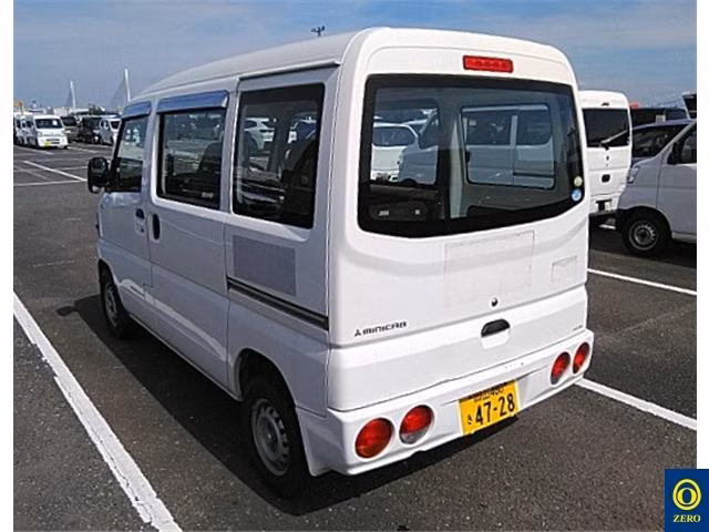 MITSUBISHI MINICAB