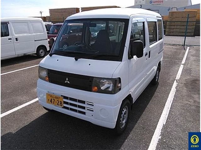 MITSUBISHI MINICAB