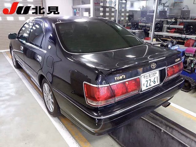 TOYOTA CROWN