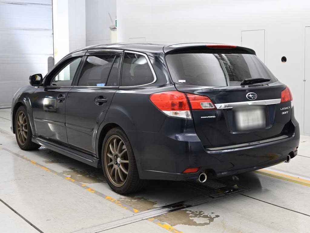 SUBARU LEGACY