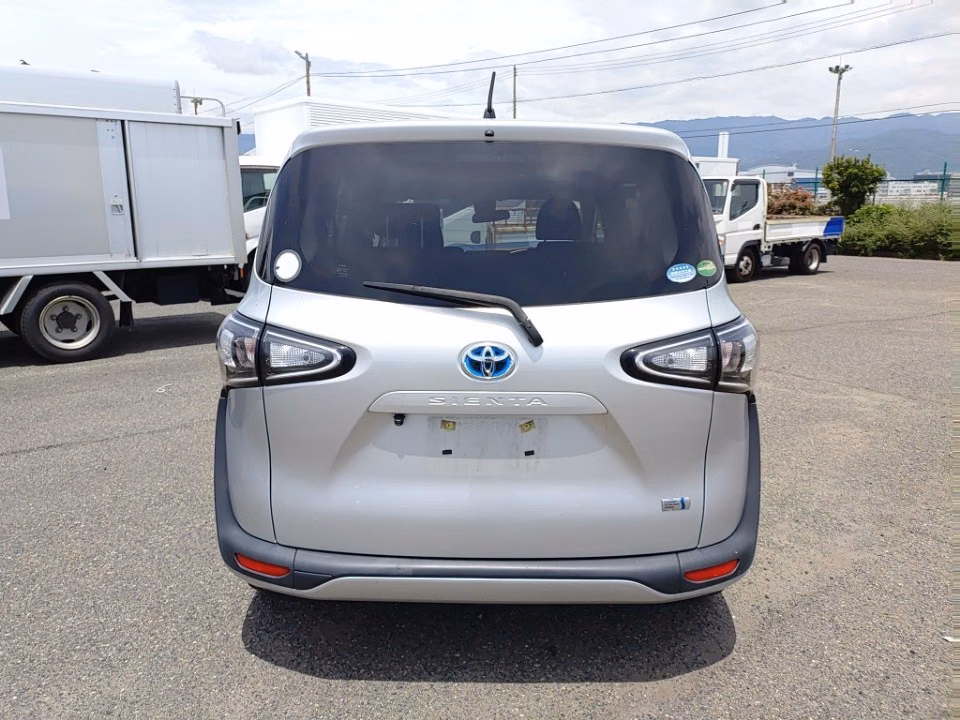 TOYOTA SIENTA