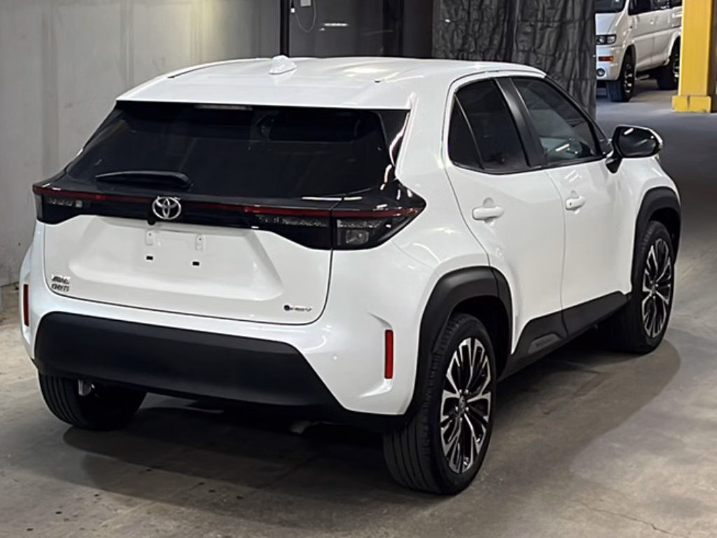 TOYOTA YARIS CROSS
