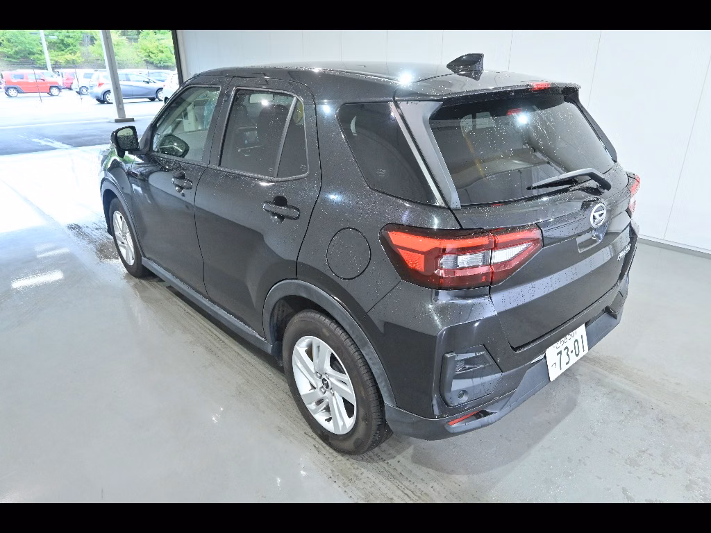 DAIHATSU ROCKY