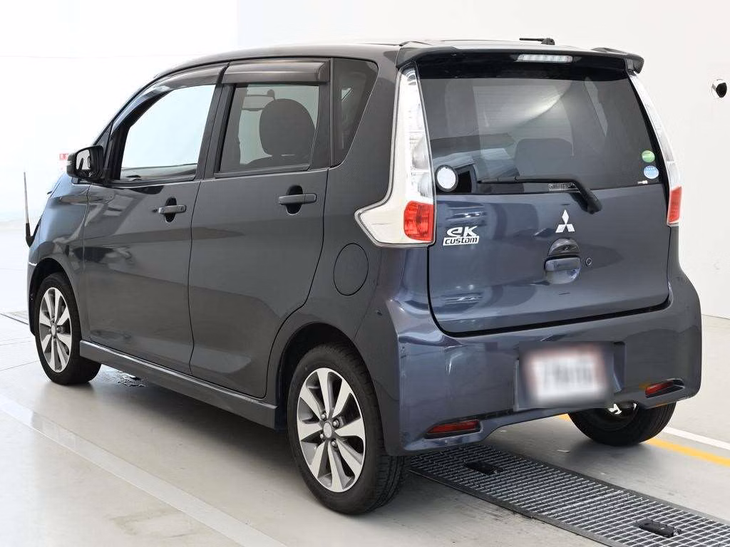 MITSUBISHI EK CUSTOM