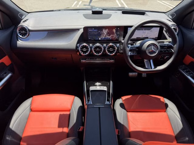 MERCEDES-BENZ GLA-CLASS