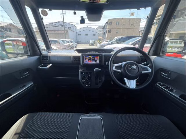 DAIHATSU WAKE