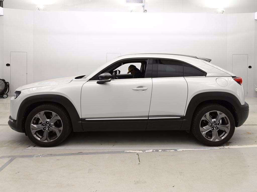 MAZDA MX-30