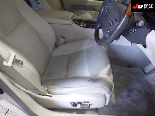 LEXUS LS600H