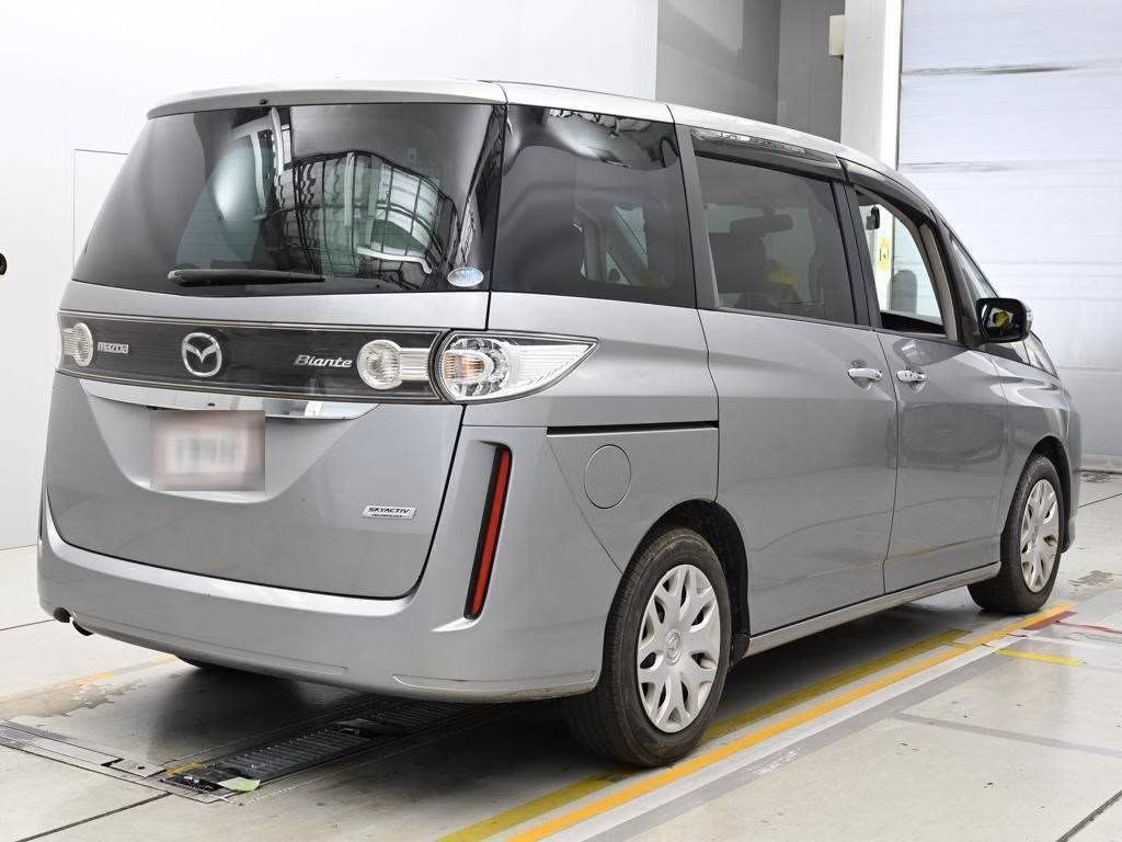 MAZDA BIANTE