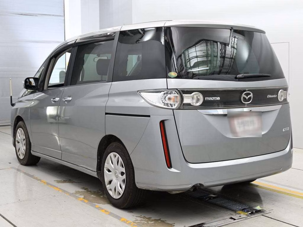 MAZDA BIANTE