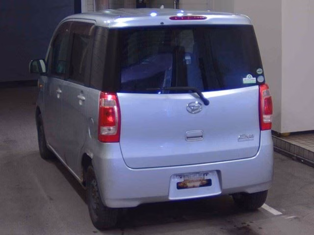 DAIHATSU TANTO EXE