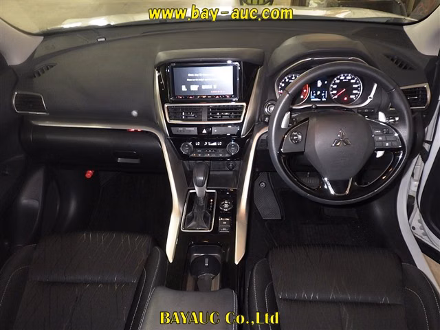 MITSUBISHI ECLIPSE CROSS
