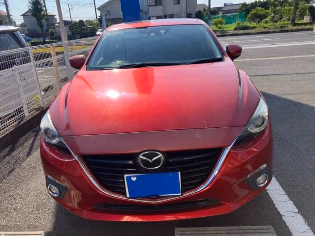 MAZDA AXELA