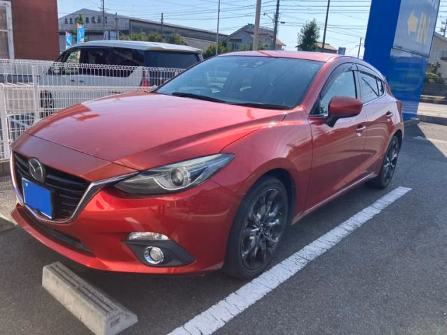 MAZDA AXELA