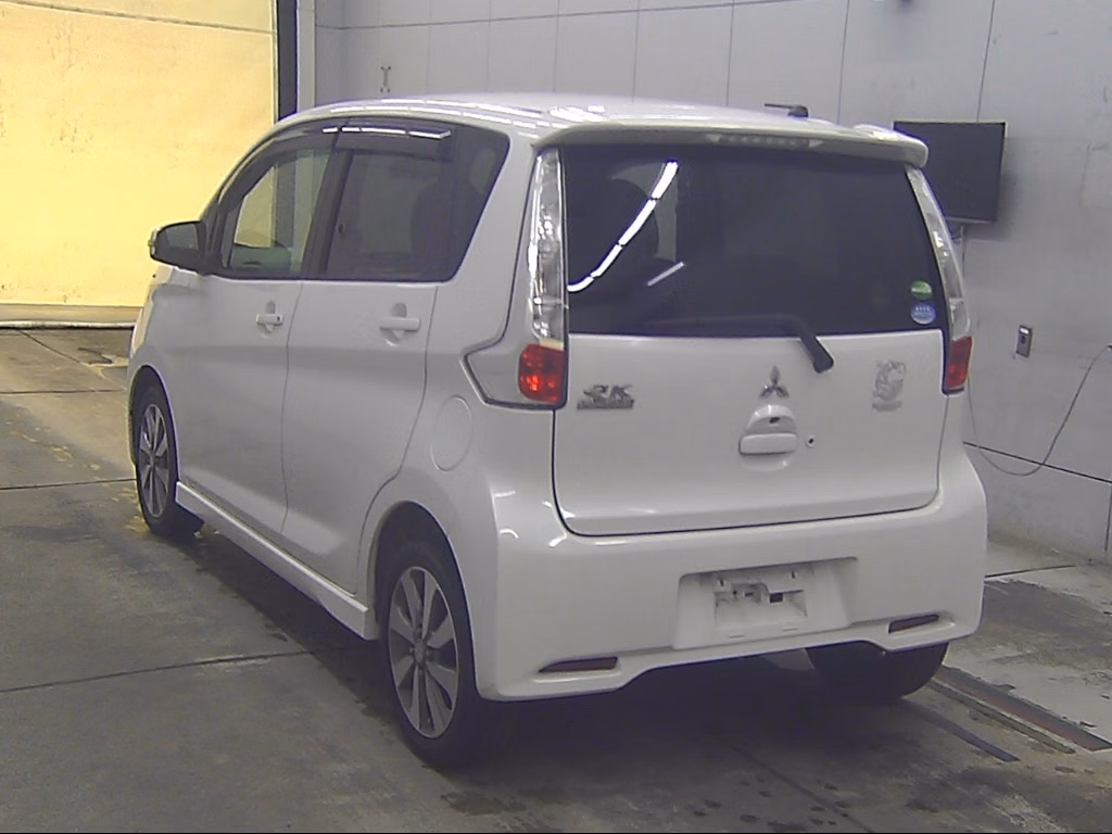 MITSUBISHI EK CUSTOM