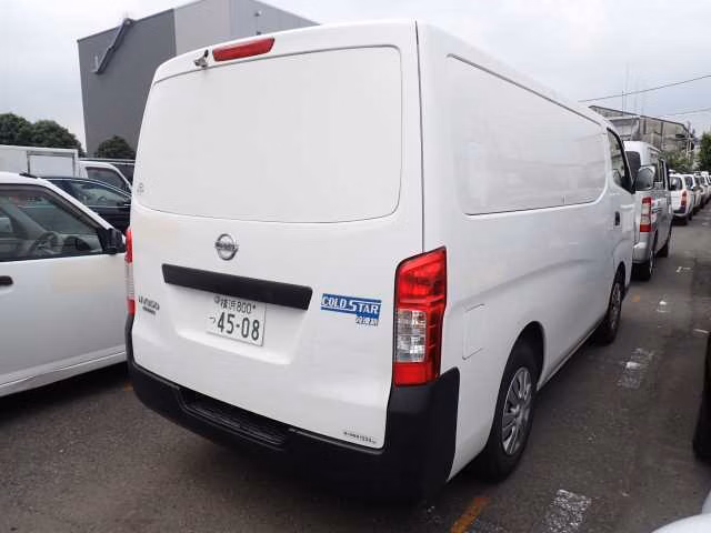 NISSAN NV350 CARAVAN
