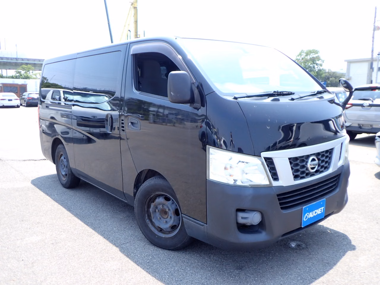 NISSAN NV350 CARAVAN
