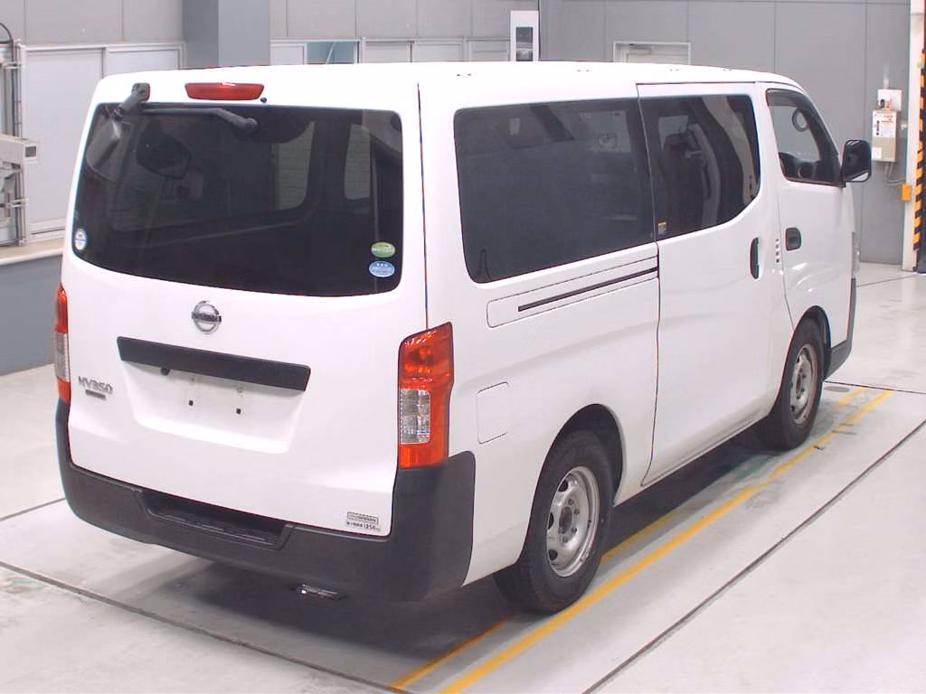 NISSAN NV350 CARAVAN