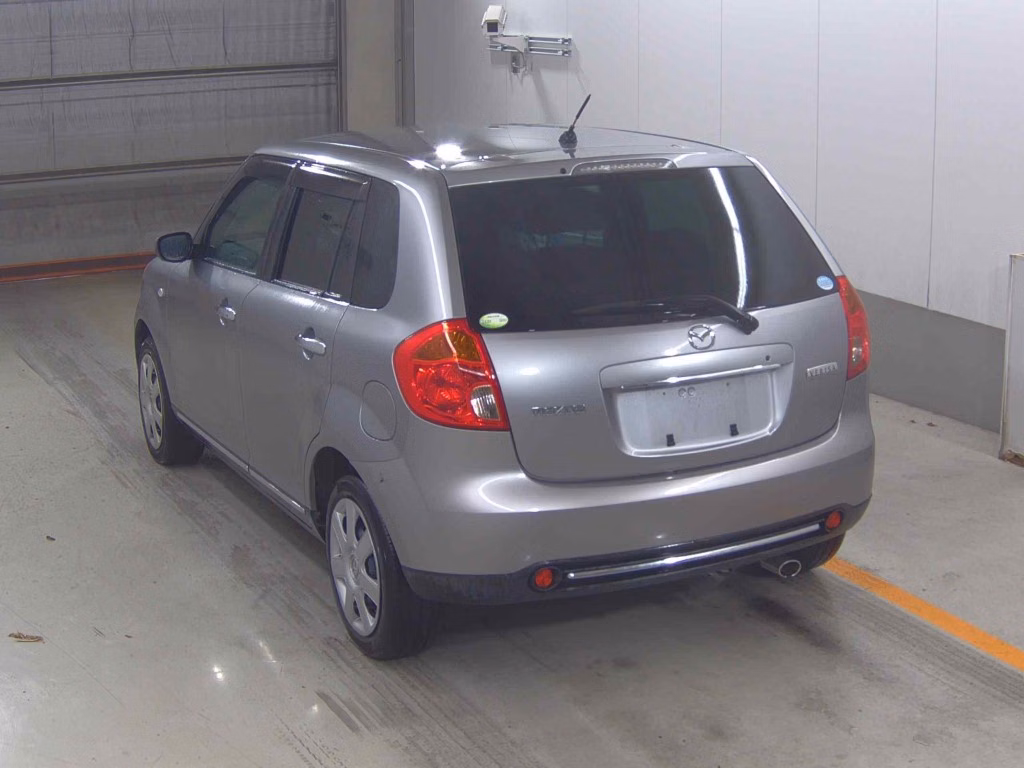 MAZDA VERISA