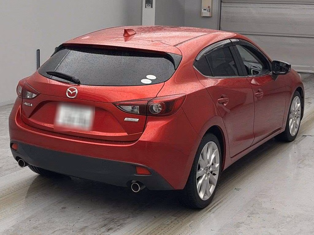 MAZDA AXELA