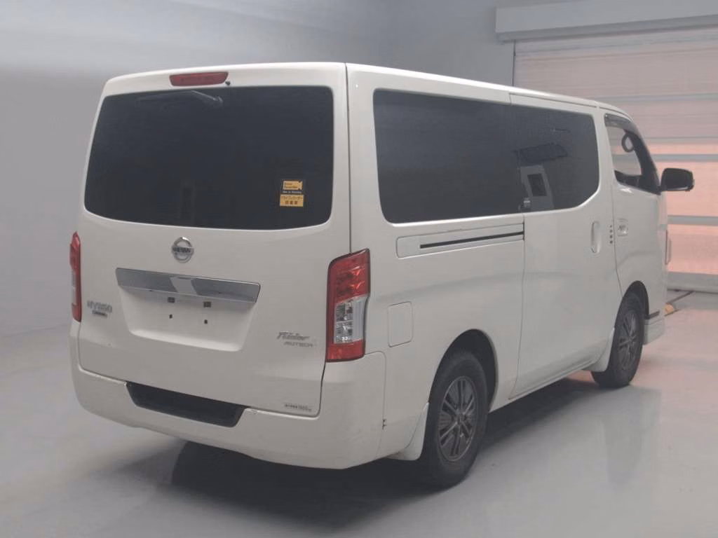 NISSAN NV350 CARAVAN