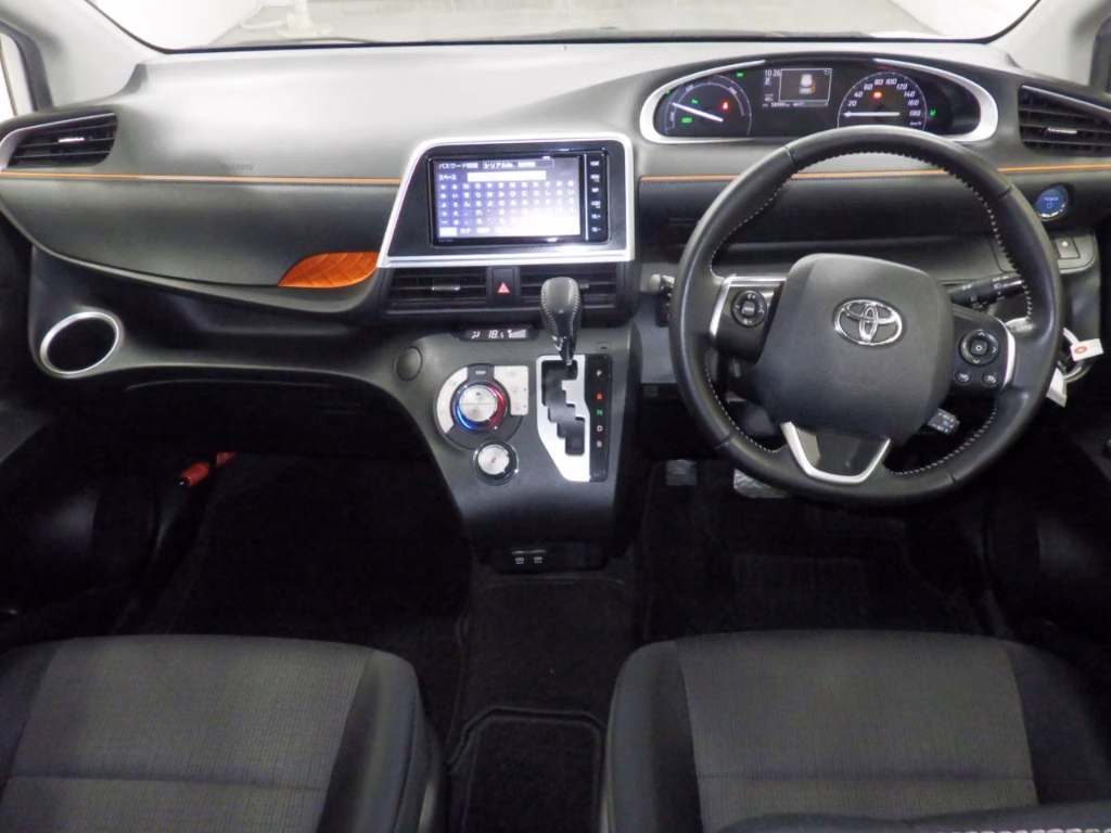 TOYOTA SIENTA