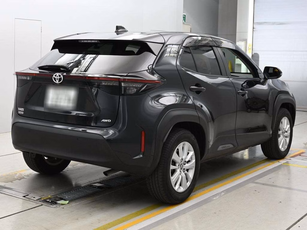 TOYOTA YARIS CROSS