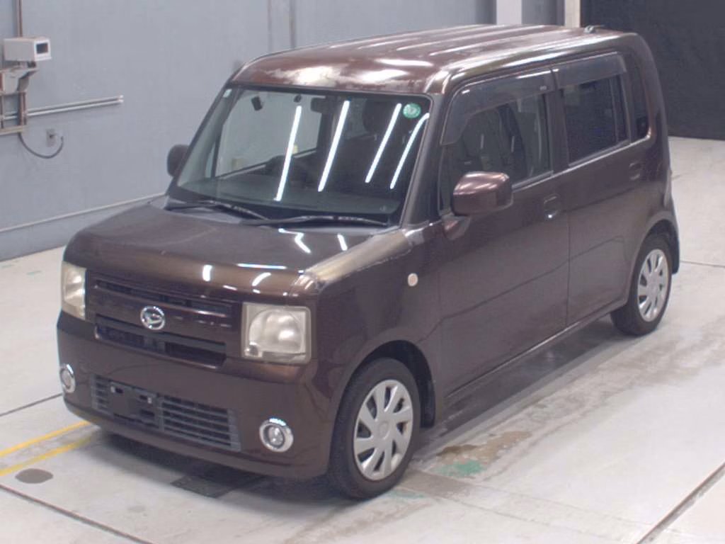 DAIHATSU MOVE CONTE
