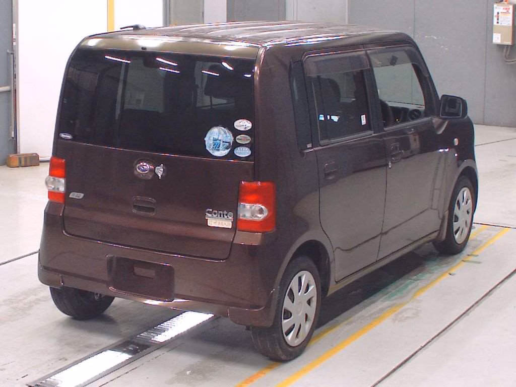 DAIHATSU MOVE CONTE
