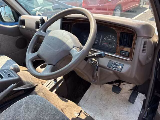 NISSAN HOMY