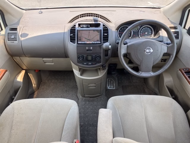 NISSAN LAFESTA