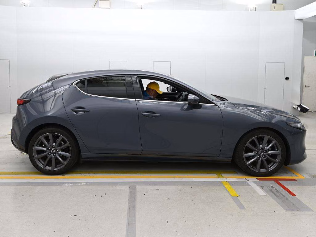 MAZDA MAZDA3
