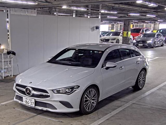 MERCEDES-BENZ CLA-CLASS