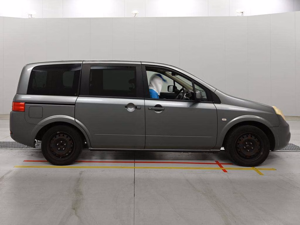NISSAN LAFESTA