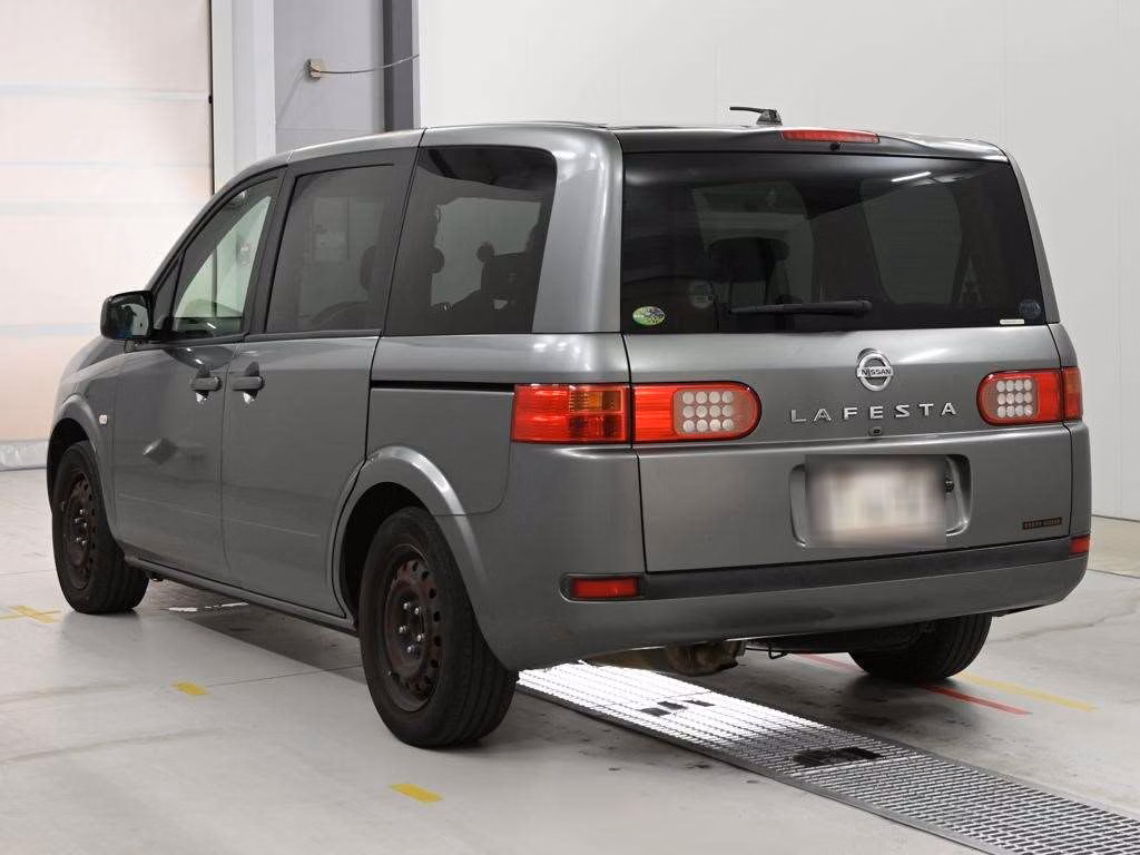 NISSAN LAFESTA