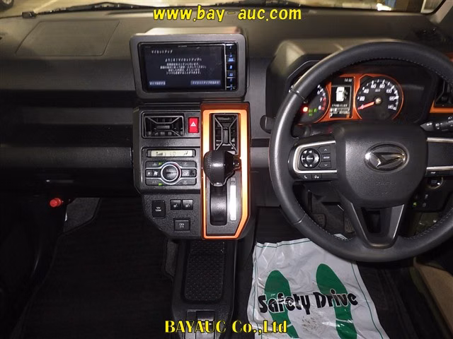 DAIHATSU TAFT