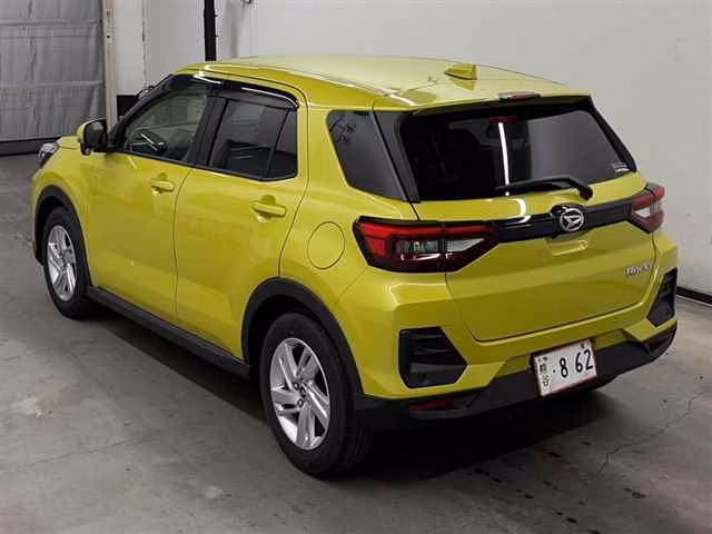 DAIHATSU ROCKY