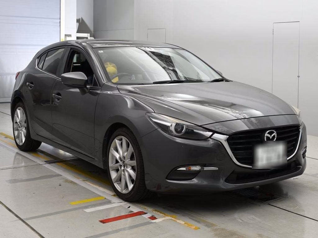 MAZDA AXELA